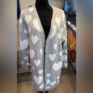Stitch by Chenault Gray Heart Pattern Women's Sweater size Large